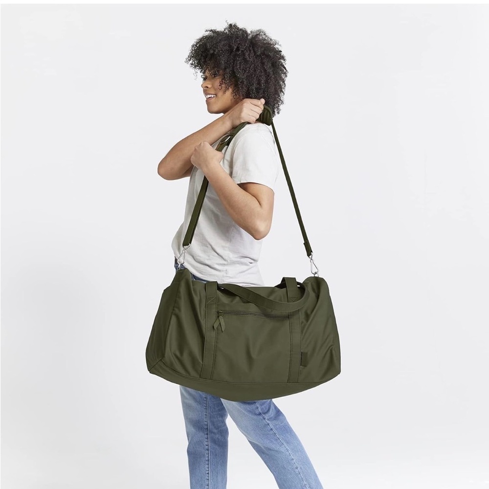 Vera Bradley Women's Cotton Large Travel Duffel Bag, Classic Navy - Picture 3 of 8